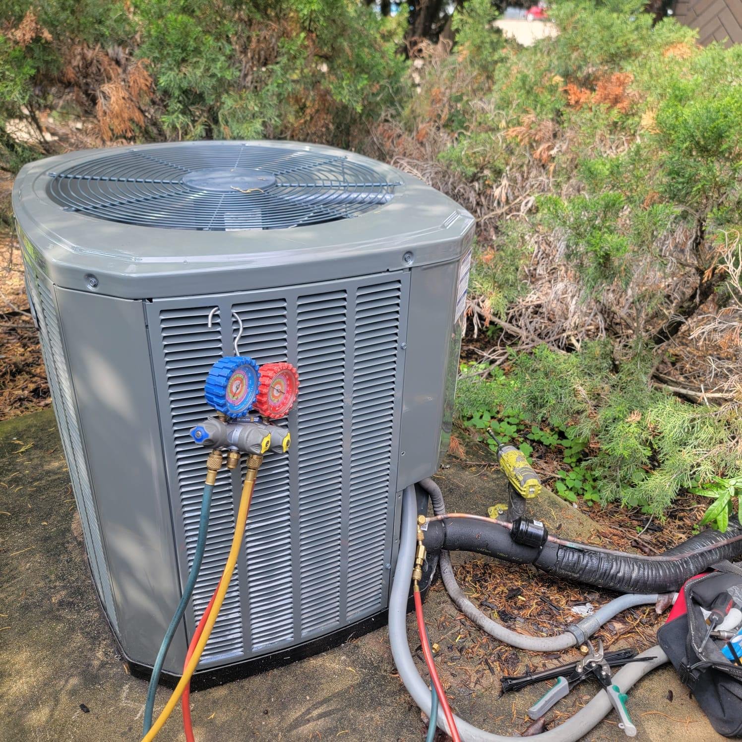 Emergency Air Handler Repair Signs: When Your Commercial AHU Needs Immediate Service